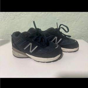 NEW BALANCE 990 V3 Navy SIZE 4 KIDS / Infants